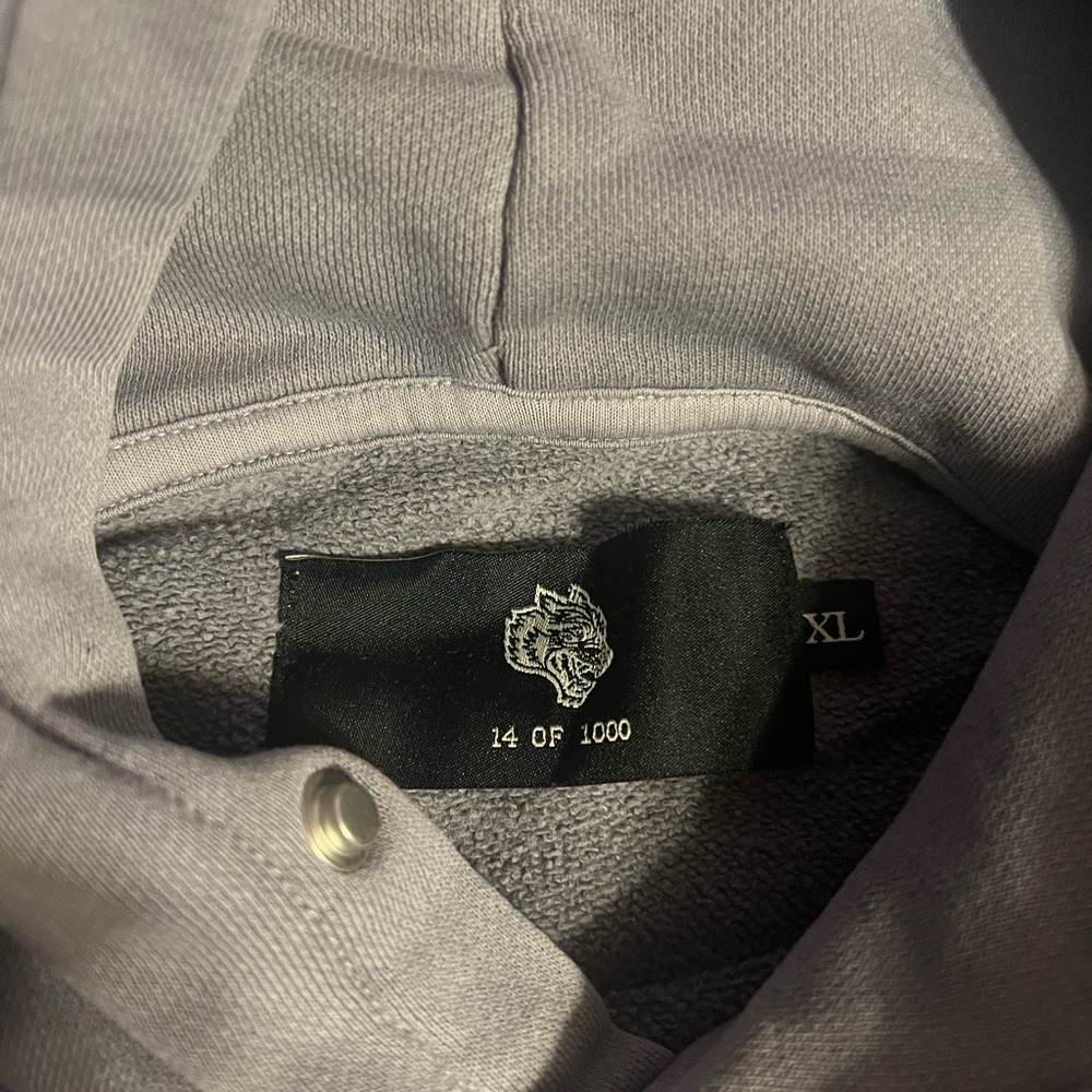 Darc Sport - Out For Blood Pierce Hoodie - Mens XL - NWT - Purple Stone/Gold - Picture 3 of 5